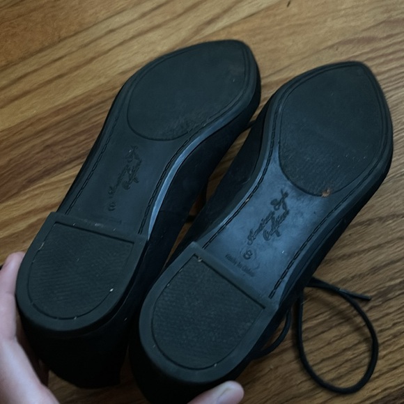 American Eagle Outfitters Pointed Toe Lace-Up Flats - Picture 3 of 10